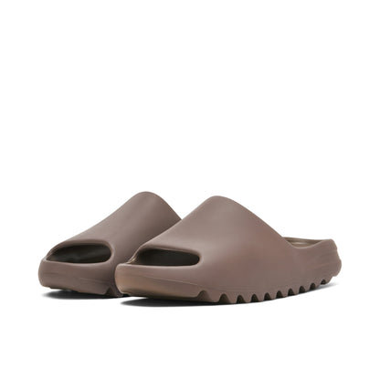 YEEZY SLIDE SOOT 2021