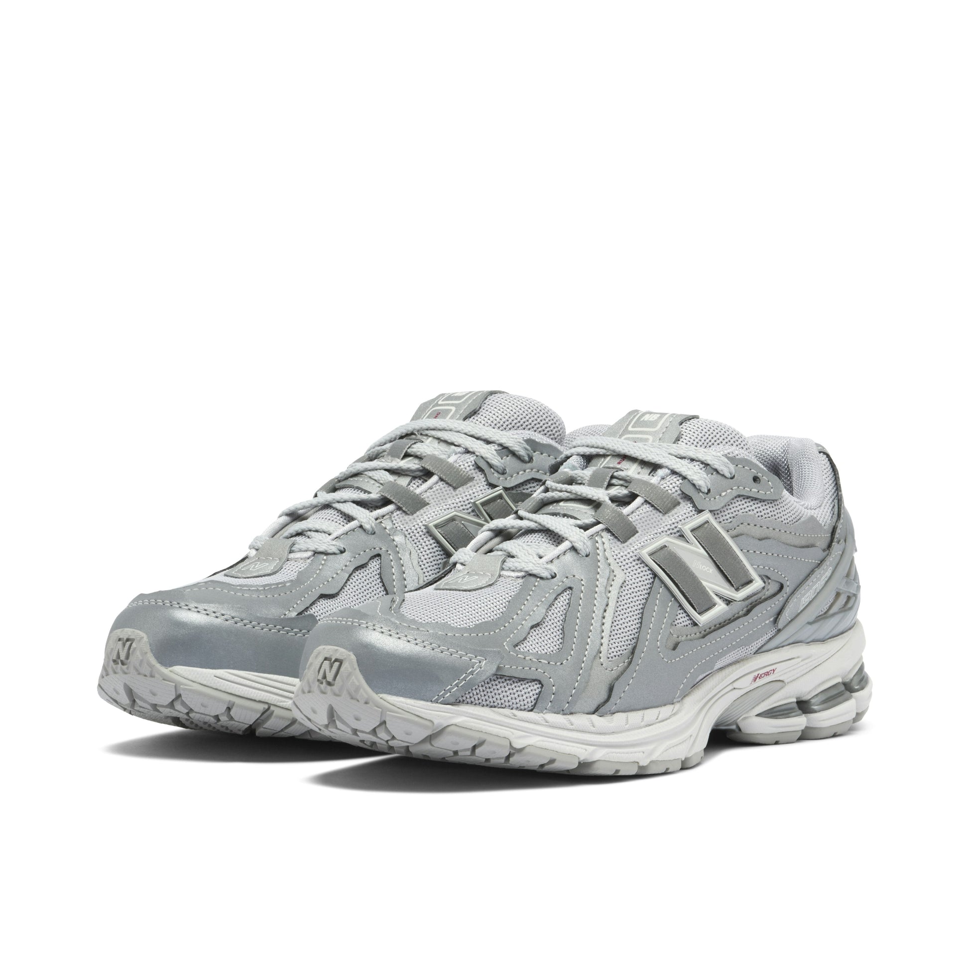 NEW BALANCE 1906D PROTECTION PACK SILVER METALLIC