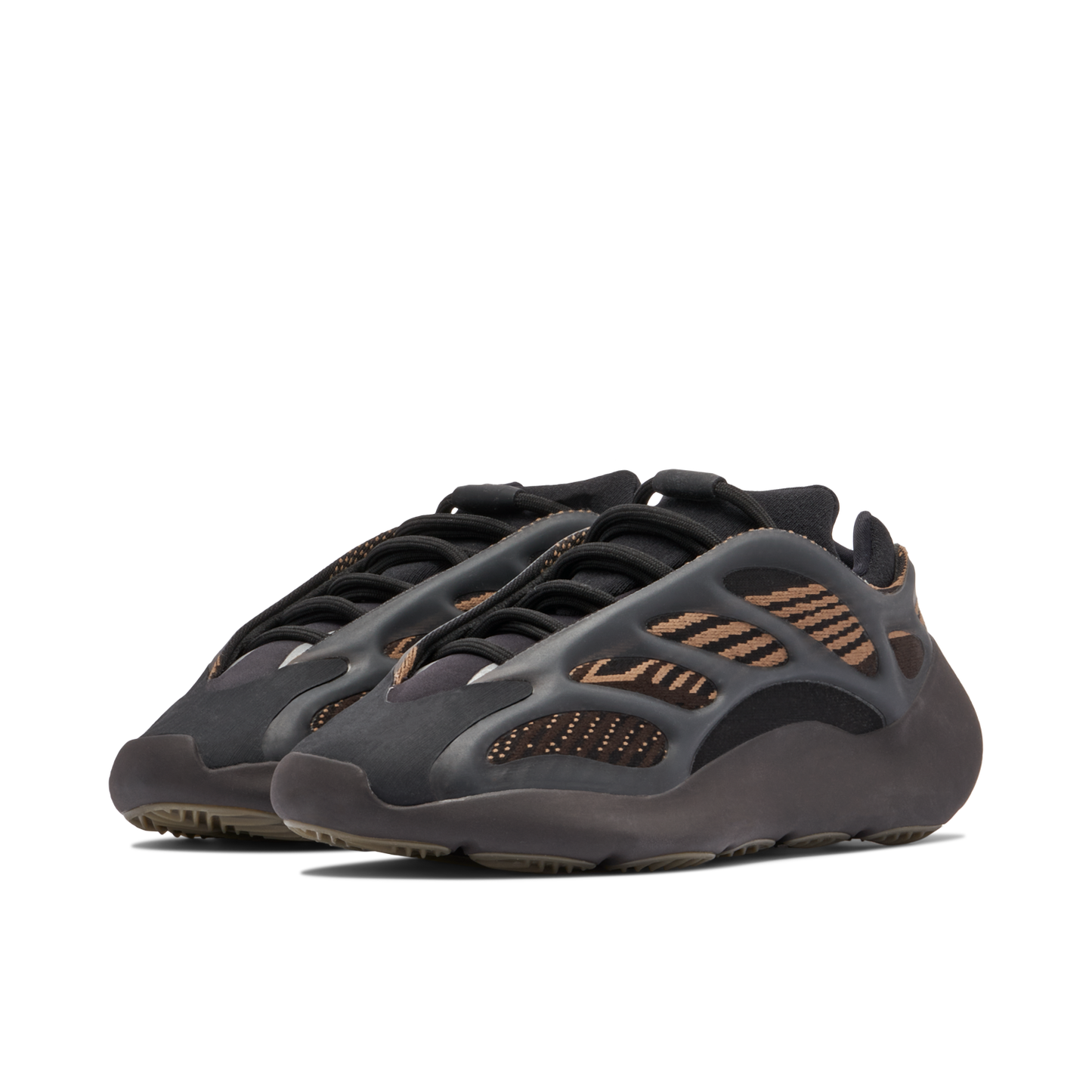 YEEZY 700 V3 CLAY BROWN