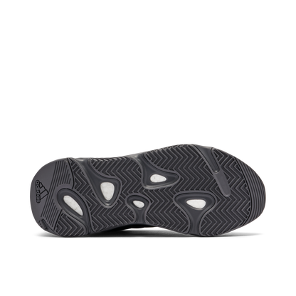 YEEZY 700 MNVN TRIPLE BLACK