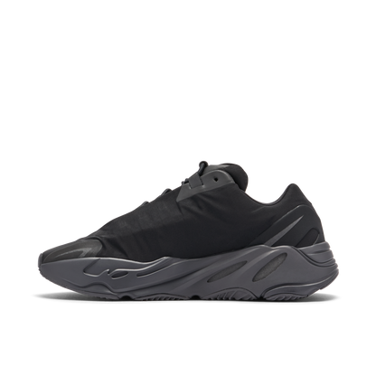 YEEZY 700 MNVN TRIPLE BLACK