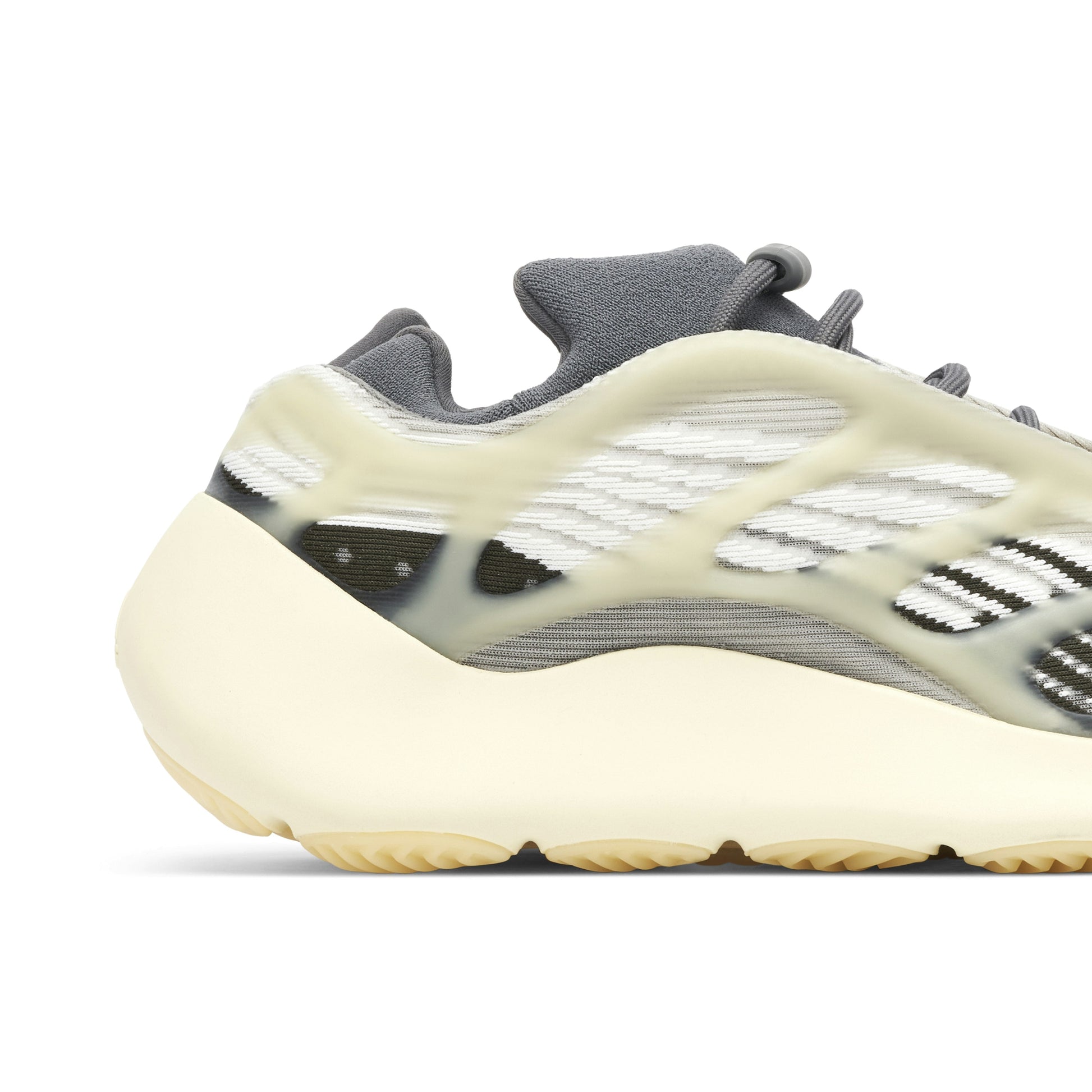 YEEZY 700 V3 FADE SALT
