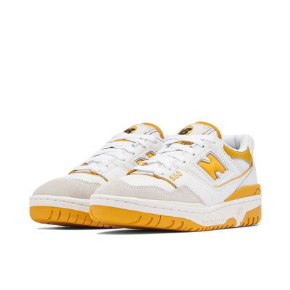 NEW BALANCE 550 SEA SALT VARSITY GOLD