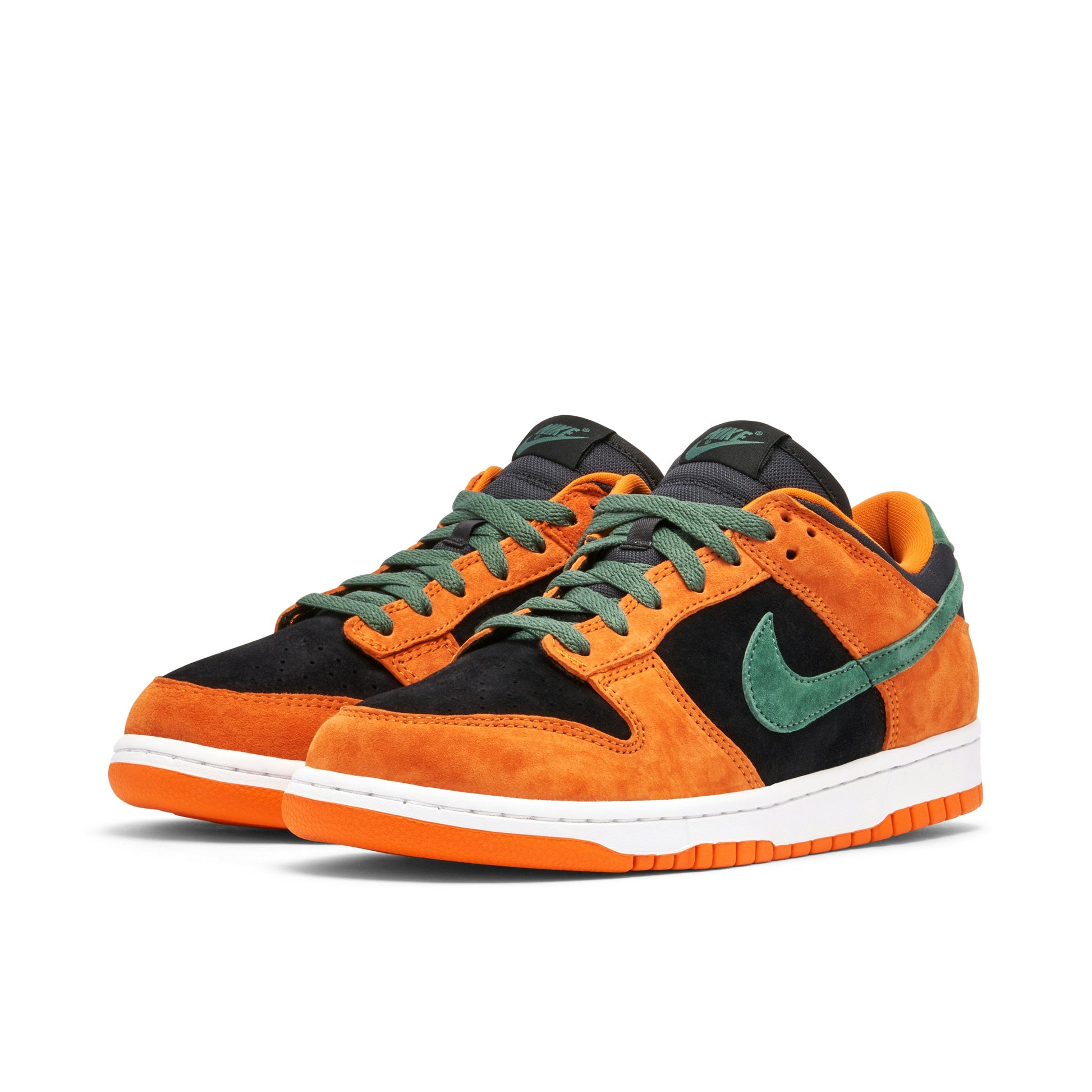 NIKE DUNK LOW SP CERAMIC