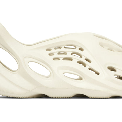 YEEZY FOAM RUNNER SAND