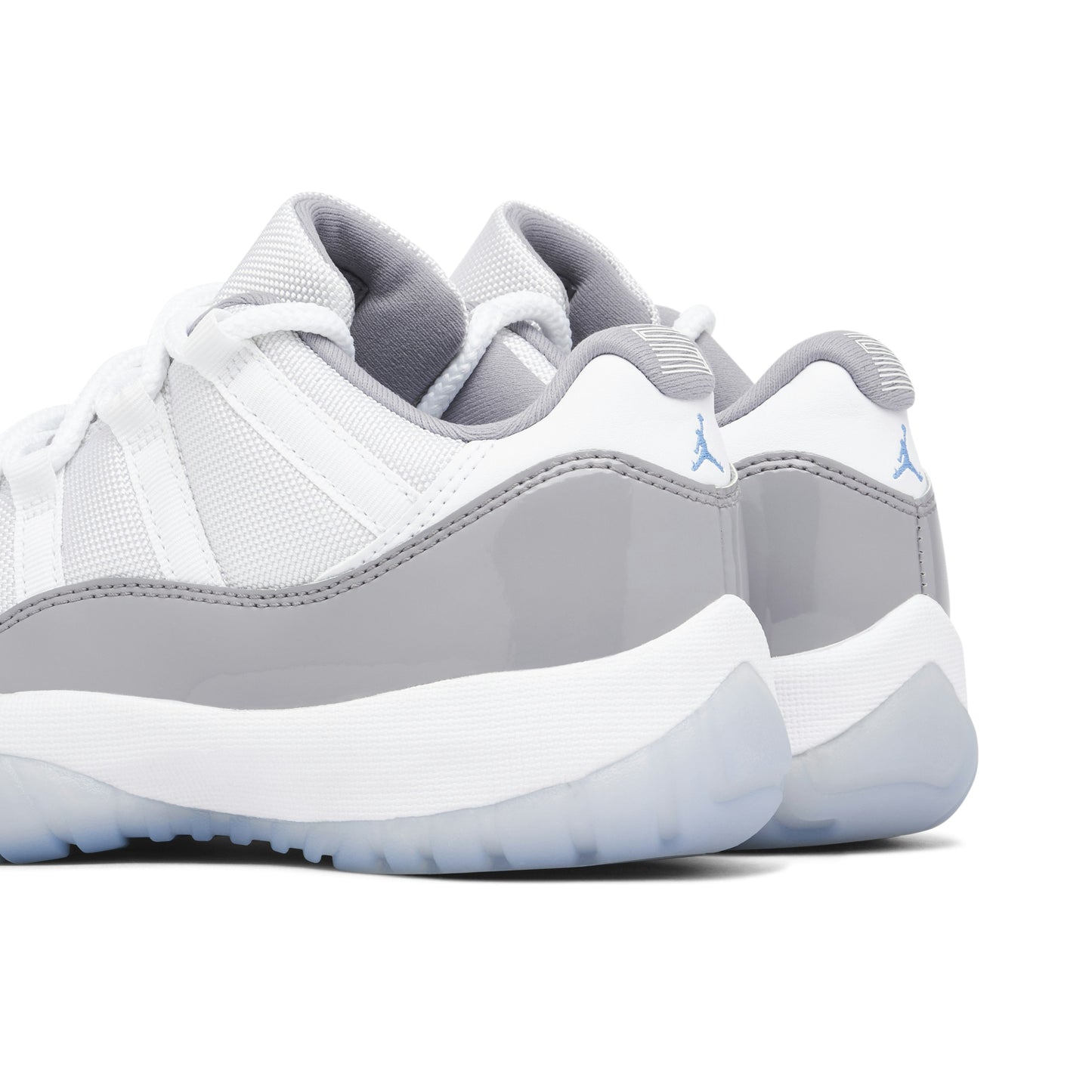 AIR JORDAN 11 LOW CEMENT GREY