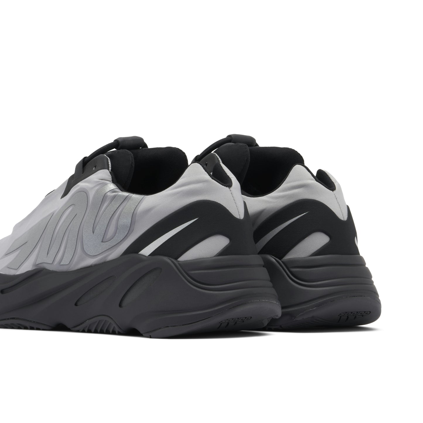 YEEZY 700 MNVN METALLIC